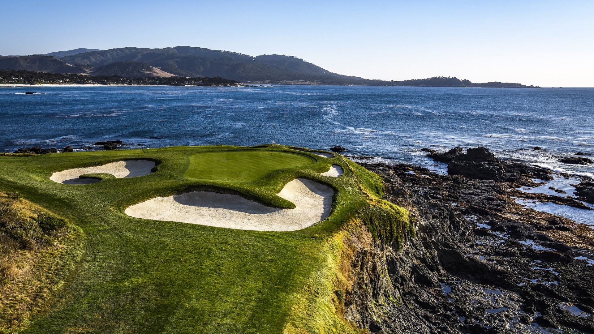 Premium Golf Experience