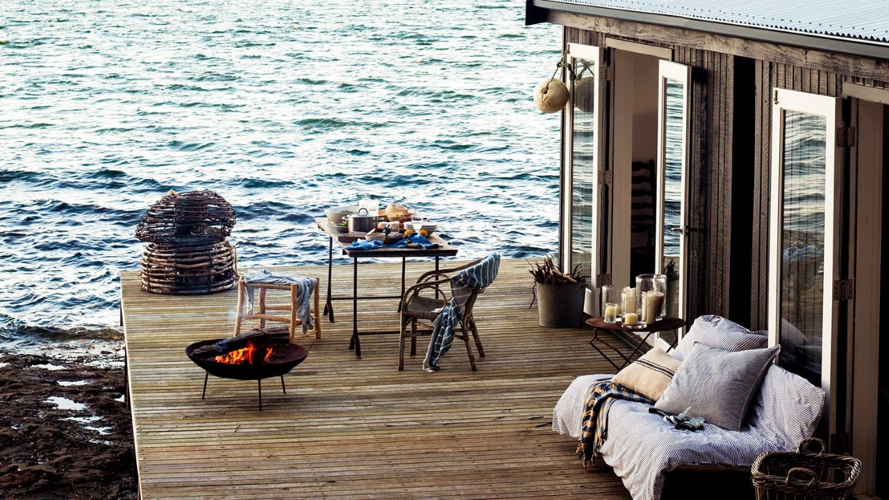 Satellite Island